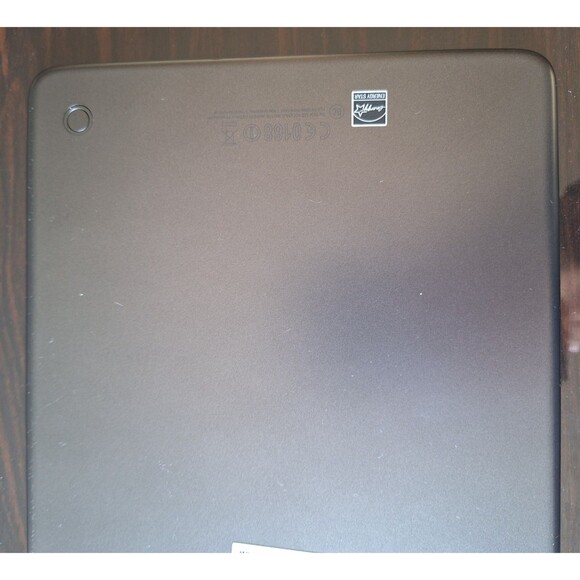 Samsung Galaxy Tab A 16GB External Memory/microSD 9.7-Inch Tablet Like New!! - Picture 7 of 11